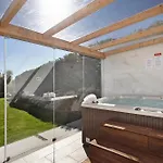 Mila Piscina E Jacuzzi Willa *