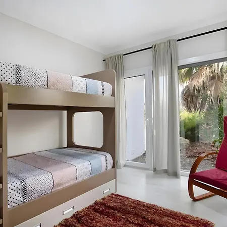 Mila Piscina E Jacuzzi Villa *