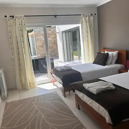 Mila Piscina E Jacuzzi Villa *