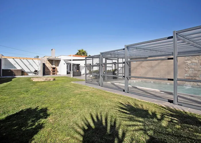 Mila Piscina E Jacuzzi Villa Salir de Matos