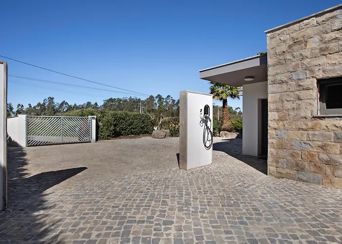 Mila Piscina E Jacuzzi Villa Salir de Matos