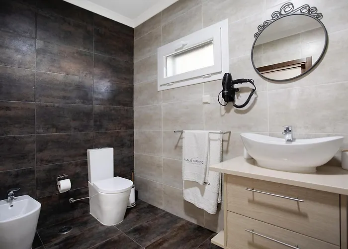 Mila Piscina E Jacuzzi Villa Salir de Matos